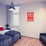 21 Basic Apartman *