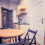 21 Basic Apartment Szczecin