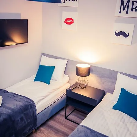 21 Basic Apartamento Estetino